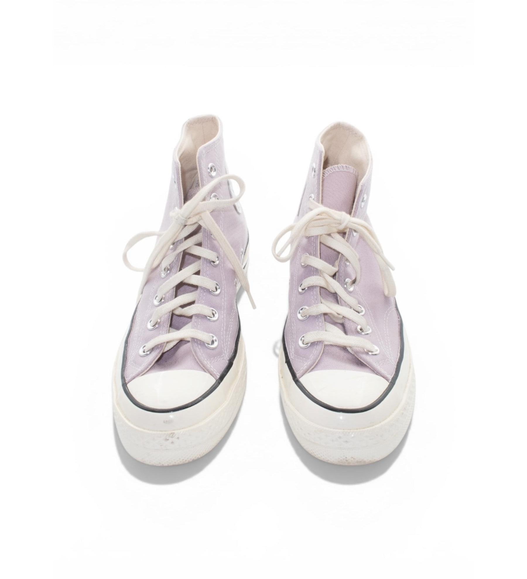 Converse Chuck Taylor High Top Sneakers